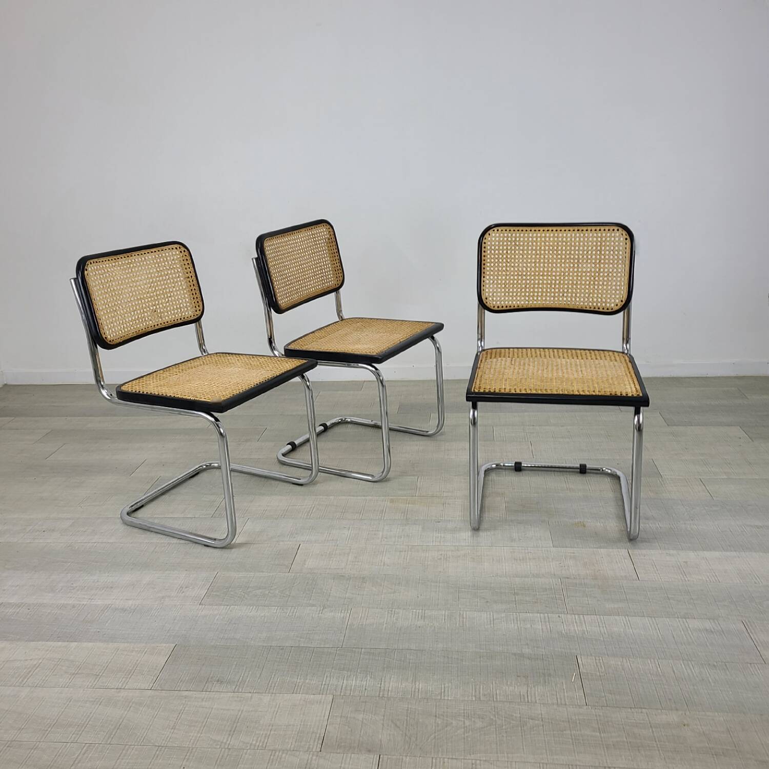 Chaise cesca B32 design Marcel Breuer vintage Bauhaus 1970