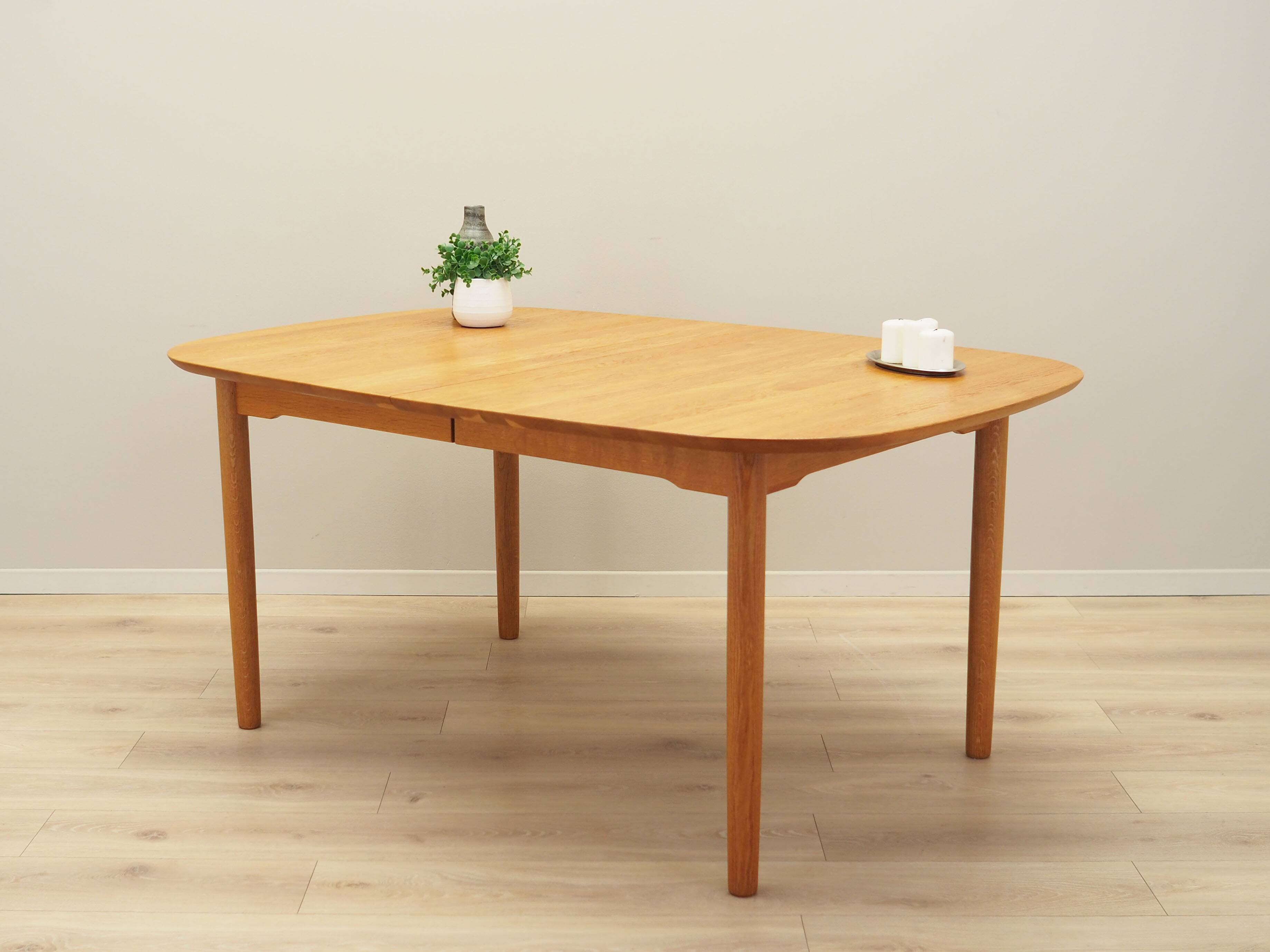 Ash table, Danish design, 1960s, designer: Gunnar Falsig, manufacturer: Hol