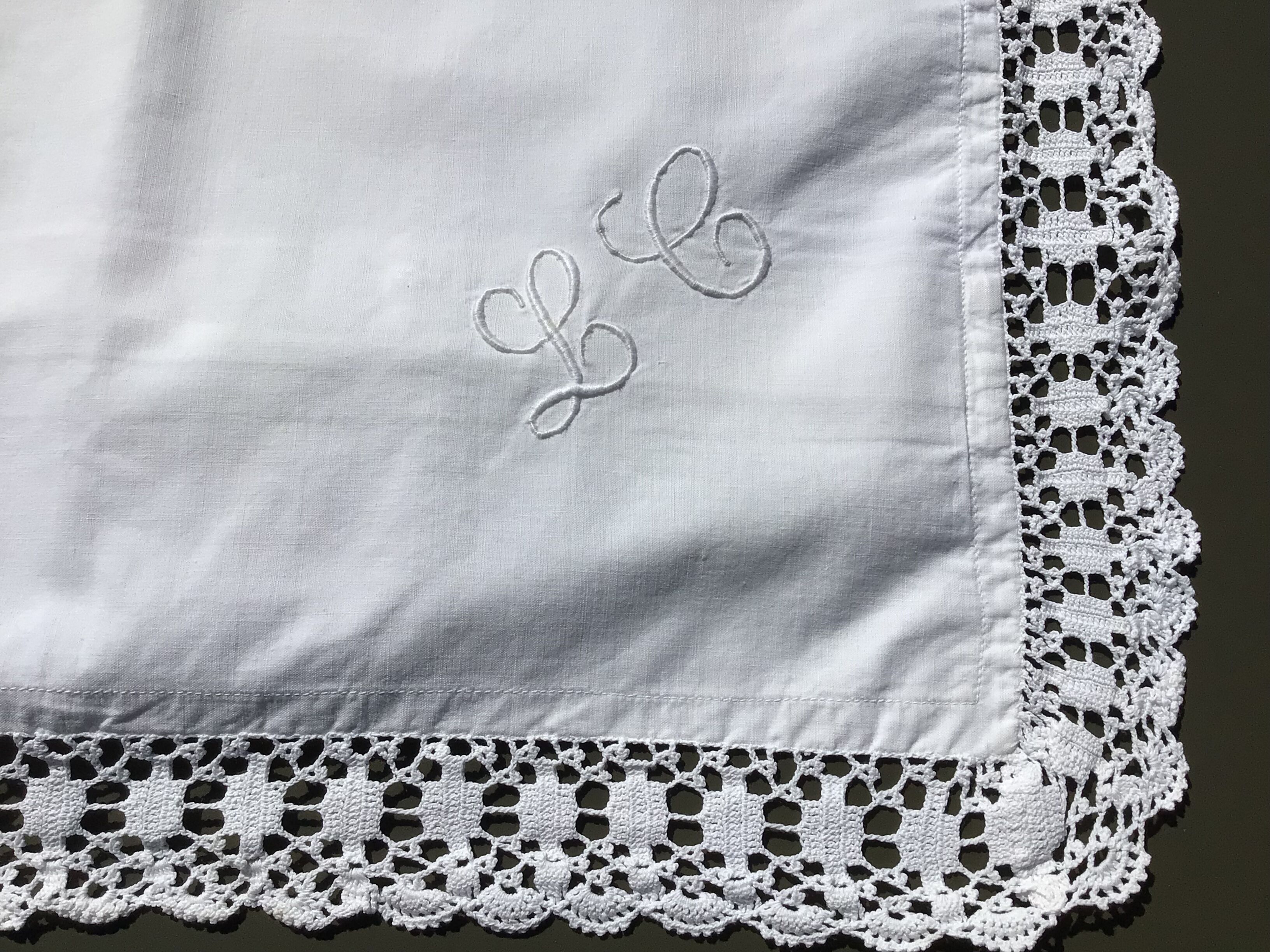 Monogram pillowcase LC edge crochet width 4cm