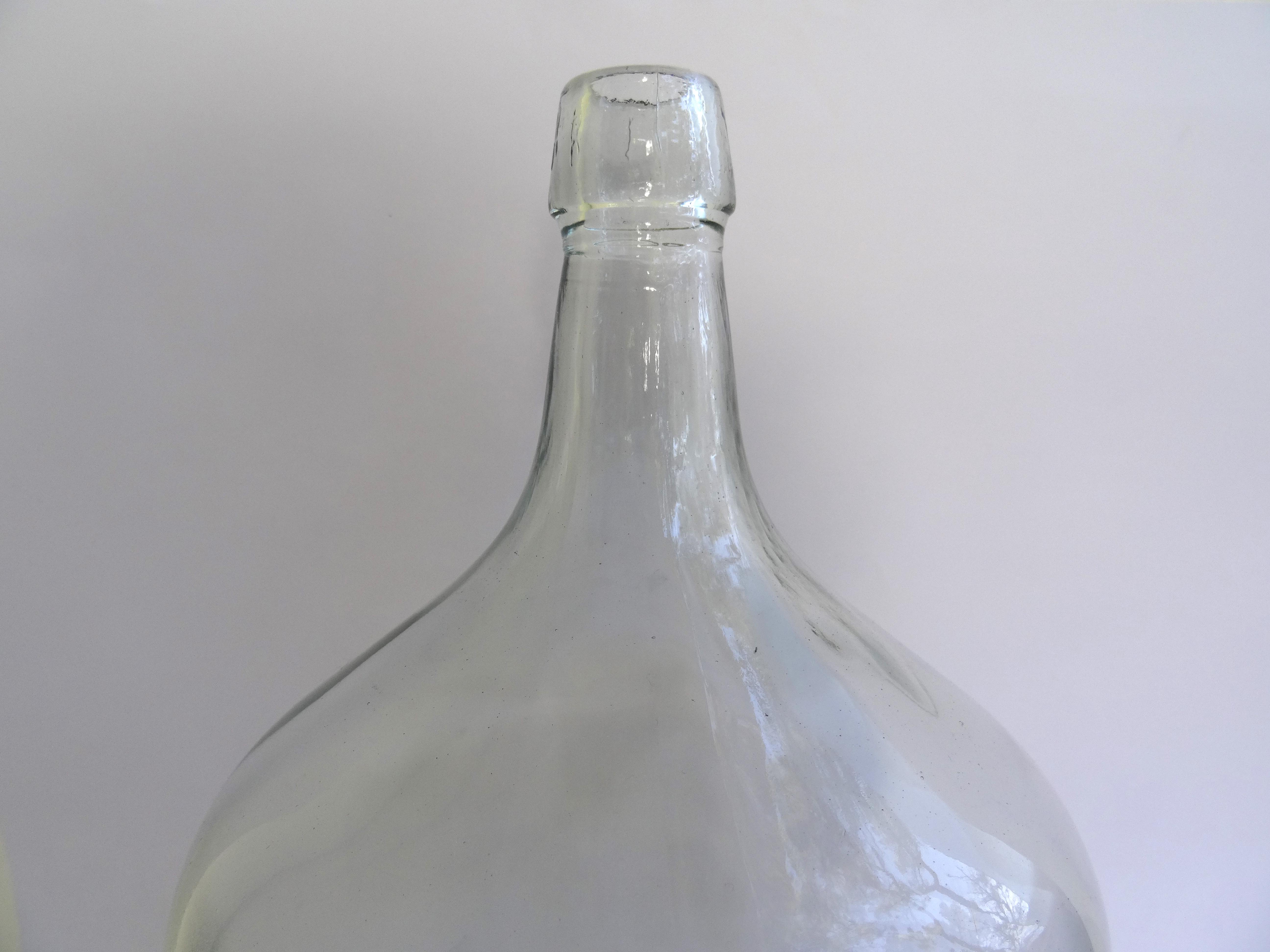 Demijohn