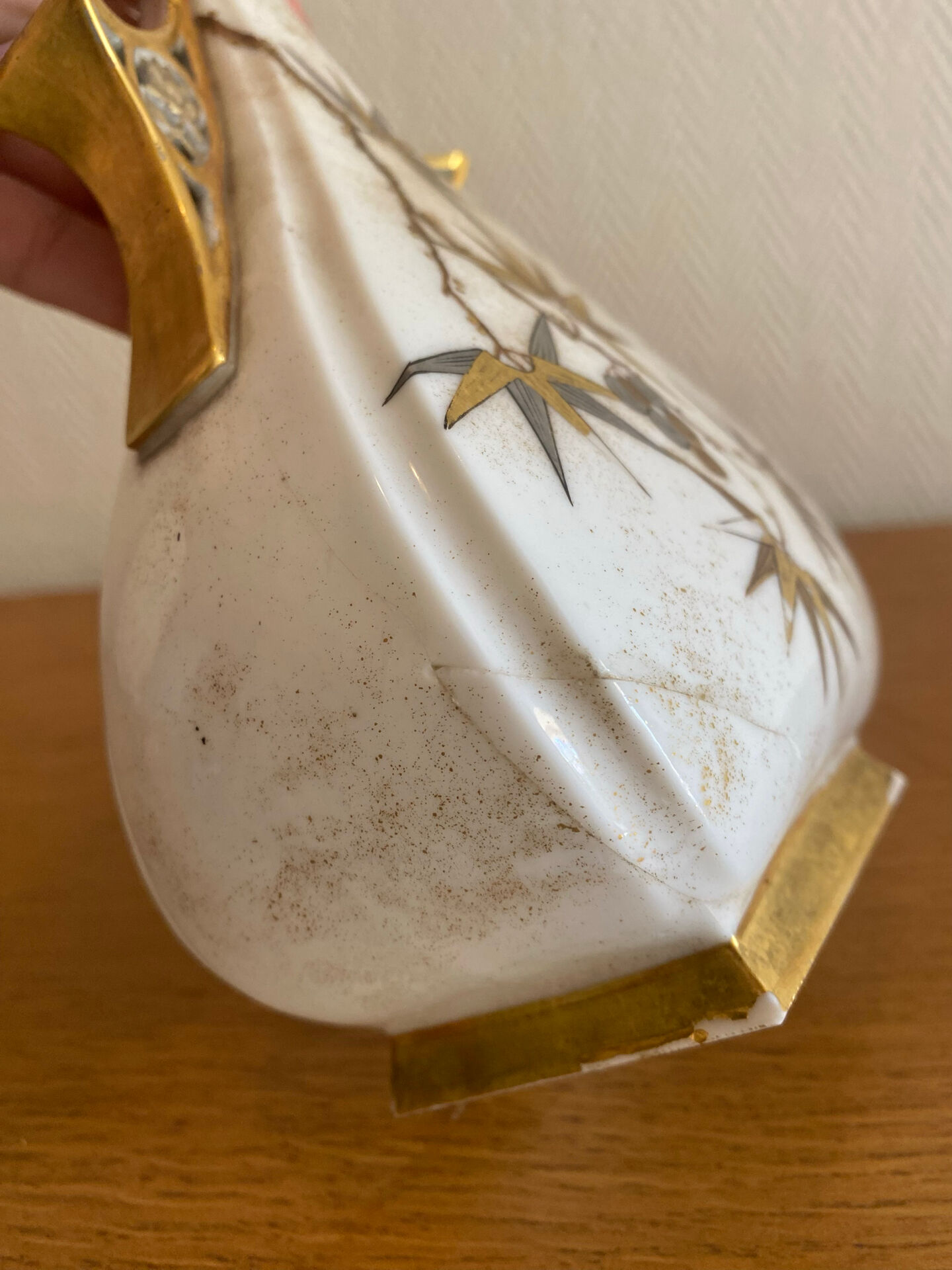 Ancient royal Worcester vase England 19th century