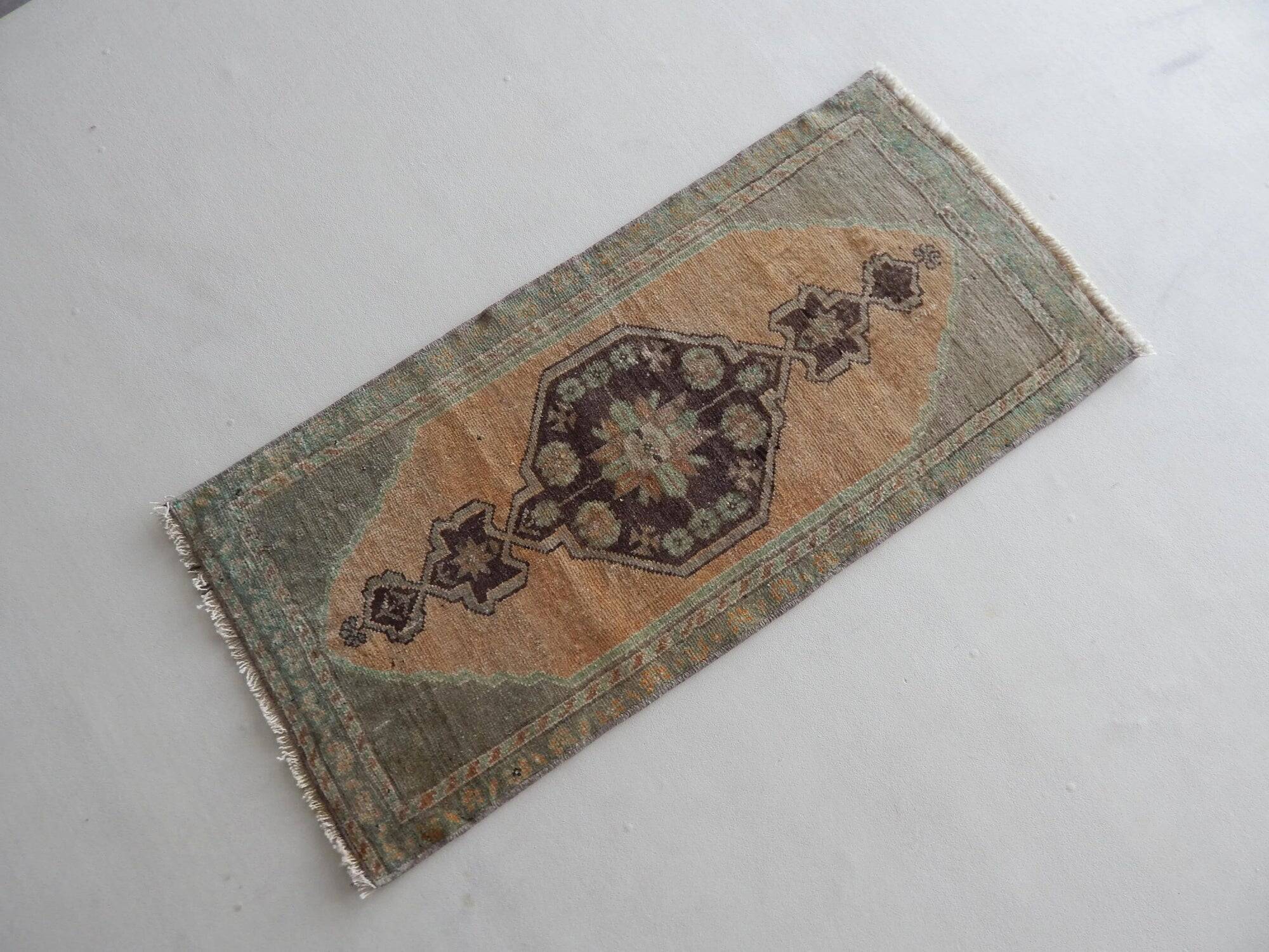 Tapis de couloir turc vintage 48x103 cm