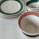 Ensemble de 4 grandes tasses vintage et 6 sous-tasses graphiques