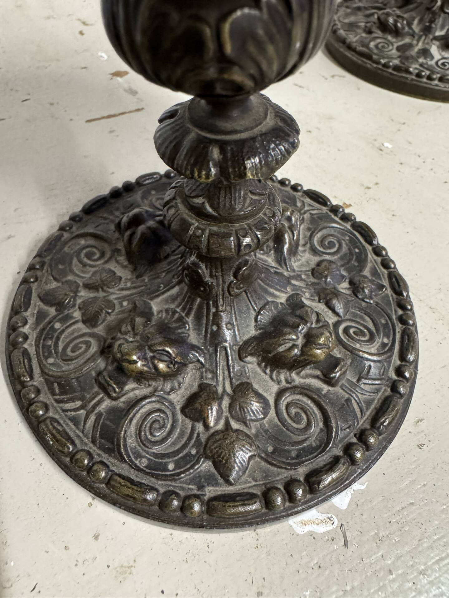 Bronze footed bowls in Renaissance style