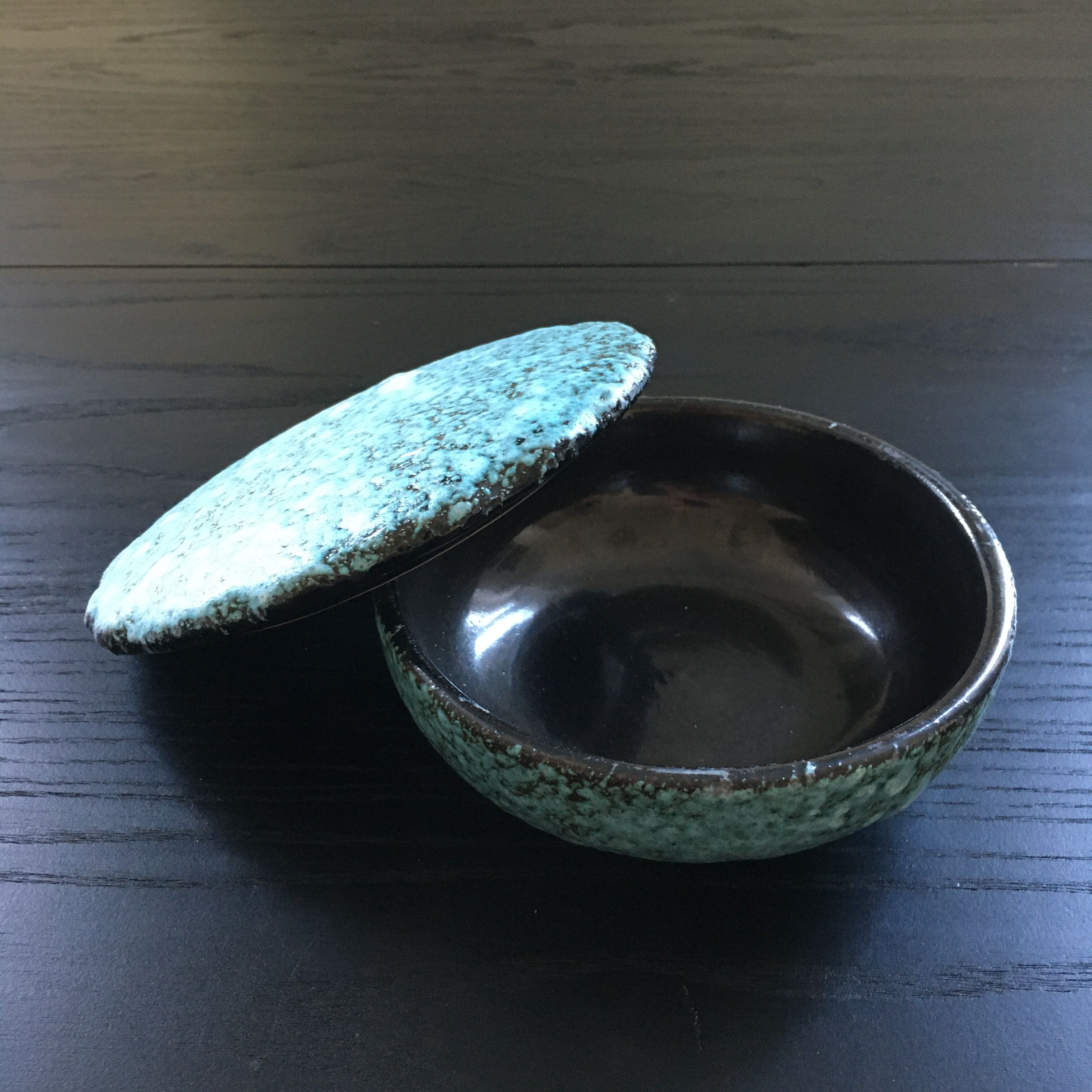 Boîte bleue écume de mer