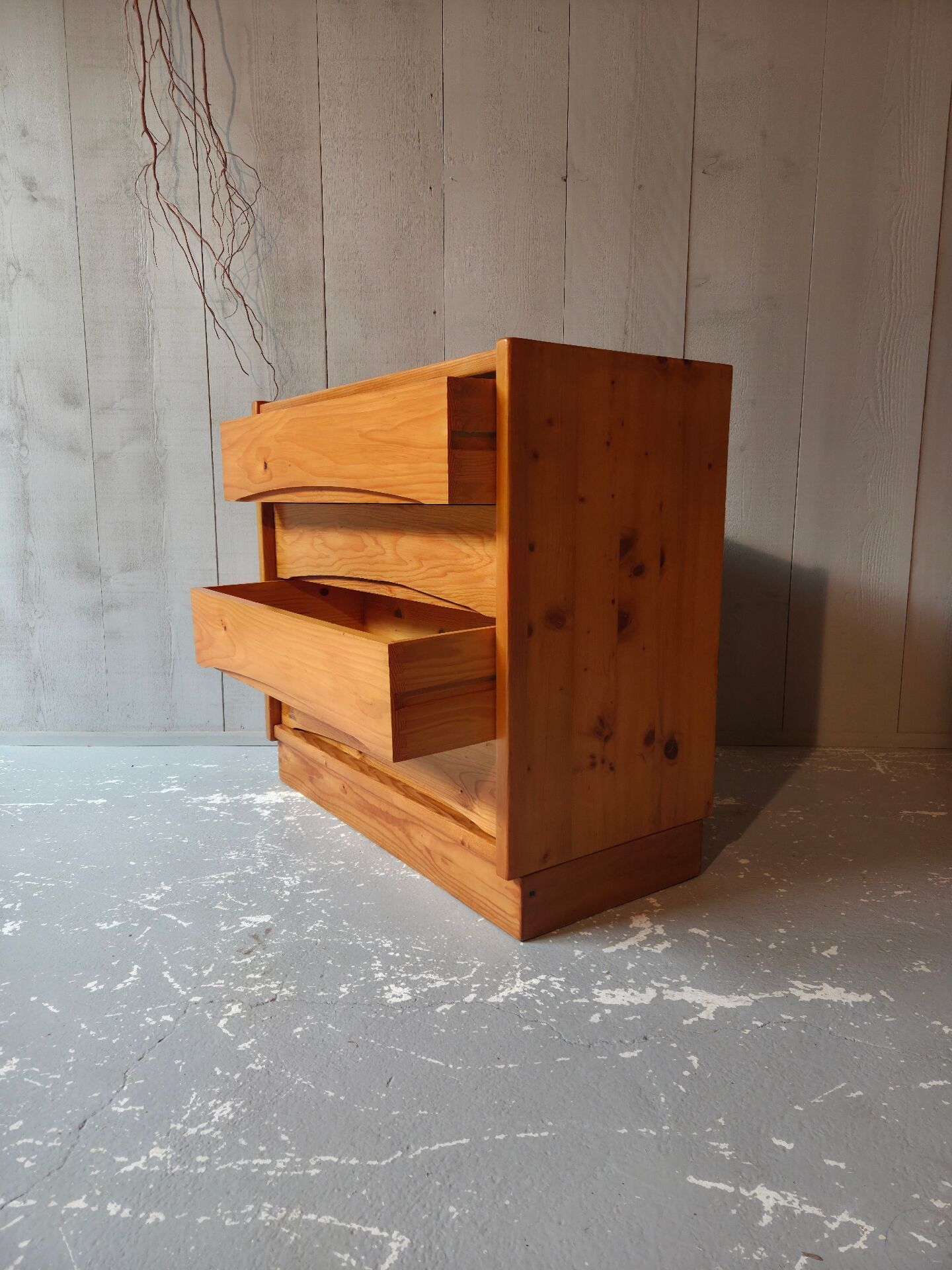 Commode en pin