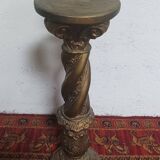 Twisted saddle column in gilded plaster