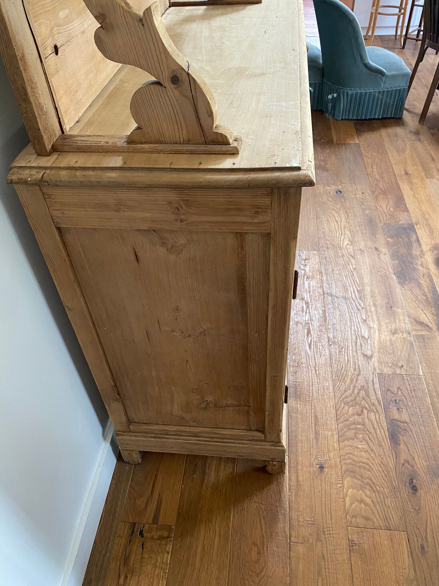 Sideboard old wooden dresser two bodies