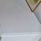 Vintage Parisian buffet-minded countertop