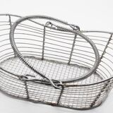 Metal egg basket