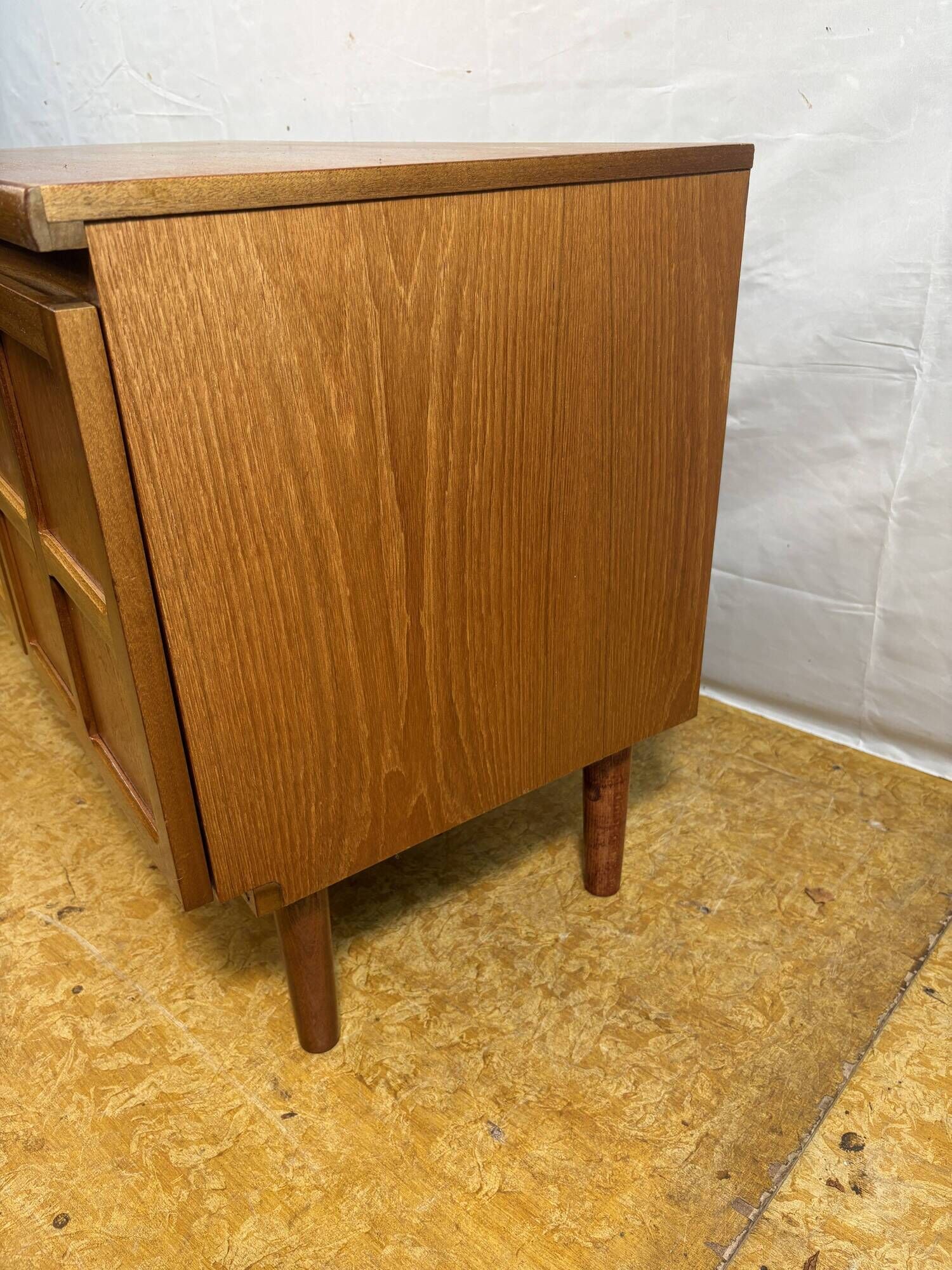 Mid-Century Modern Nathan Squares Teak Media / Lowboard Cabinet – 1960  Ico