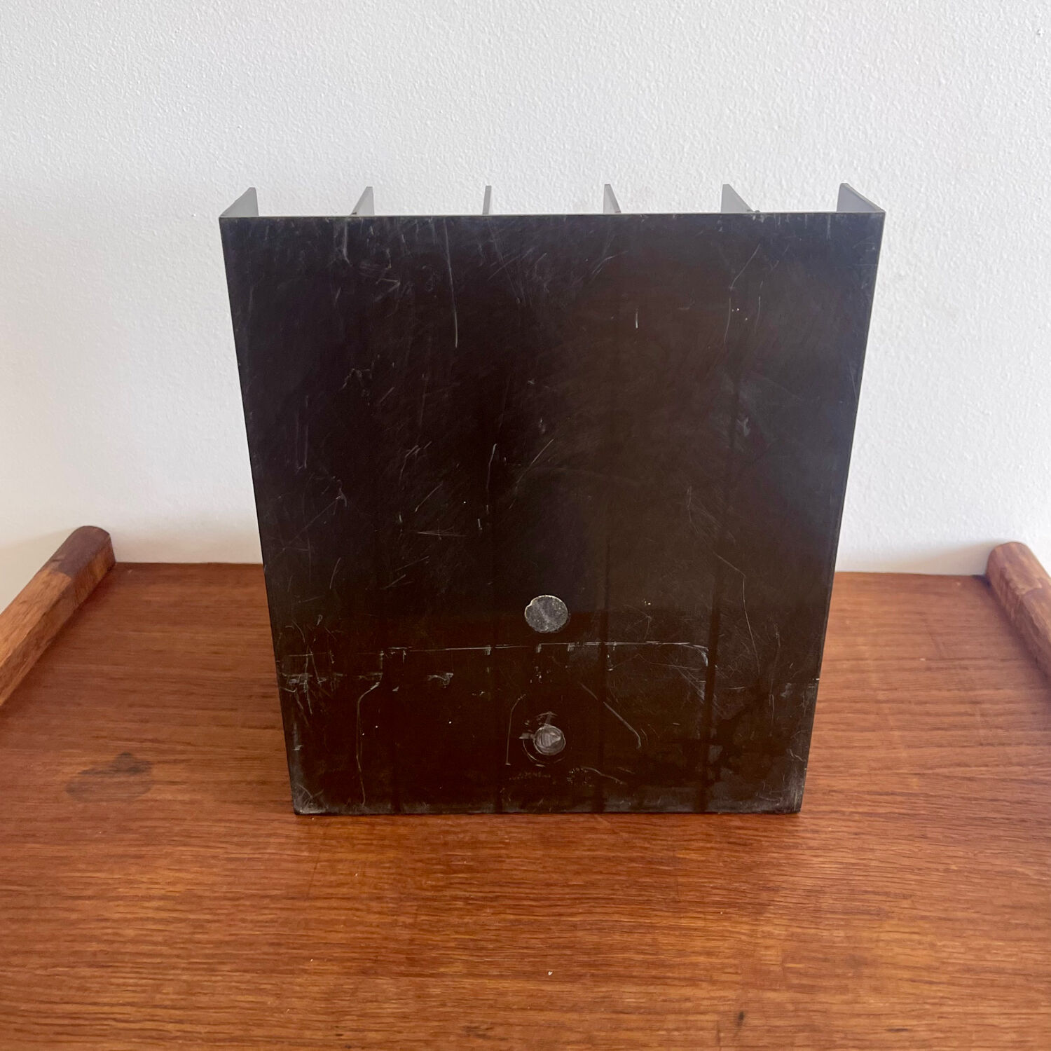 SOMM Paris vinyl storage