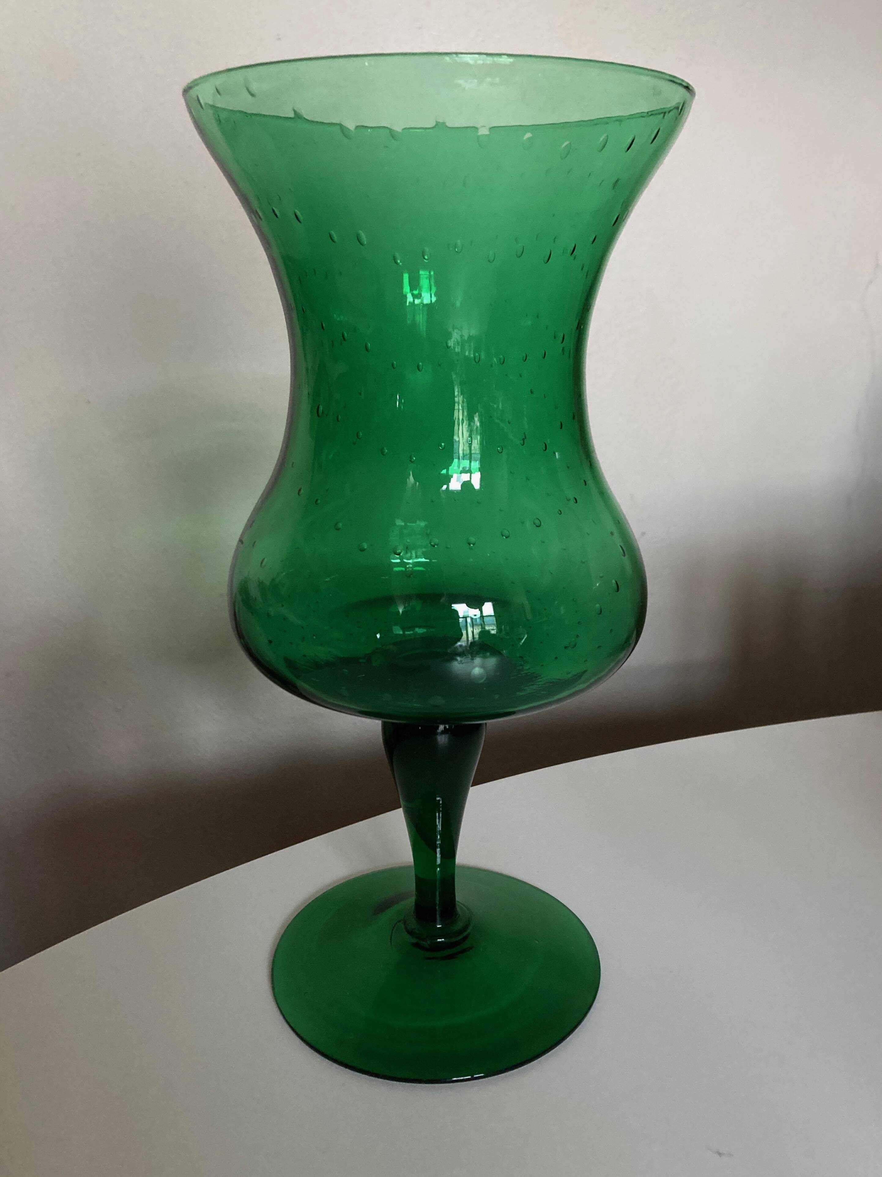 XXL Medici vase in bubbled glass from Empoli, Italian work 1960