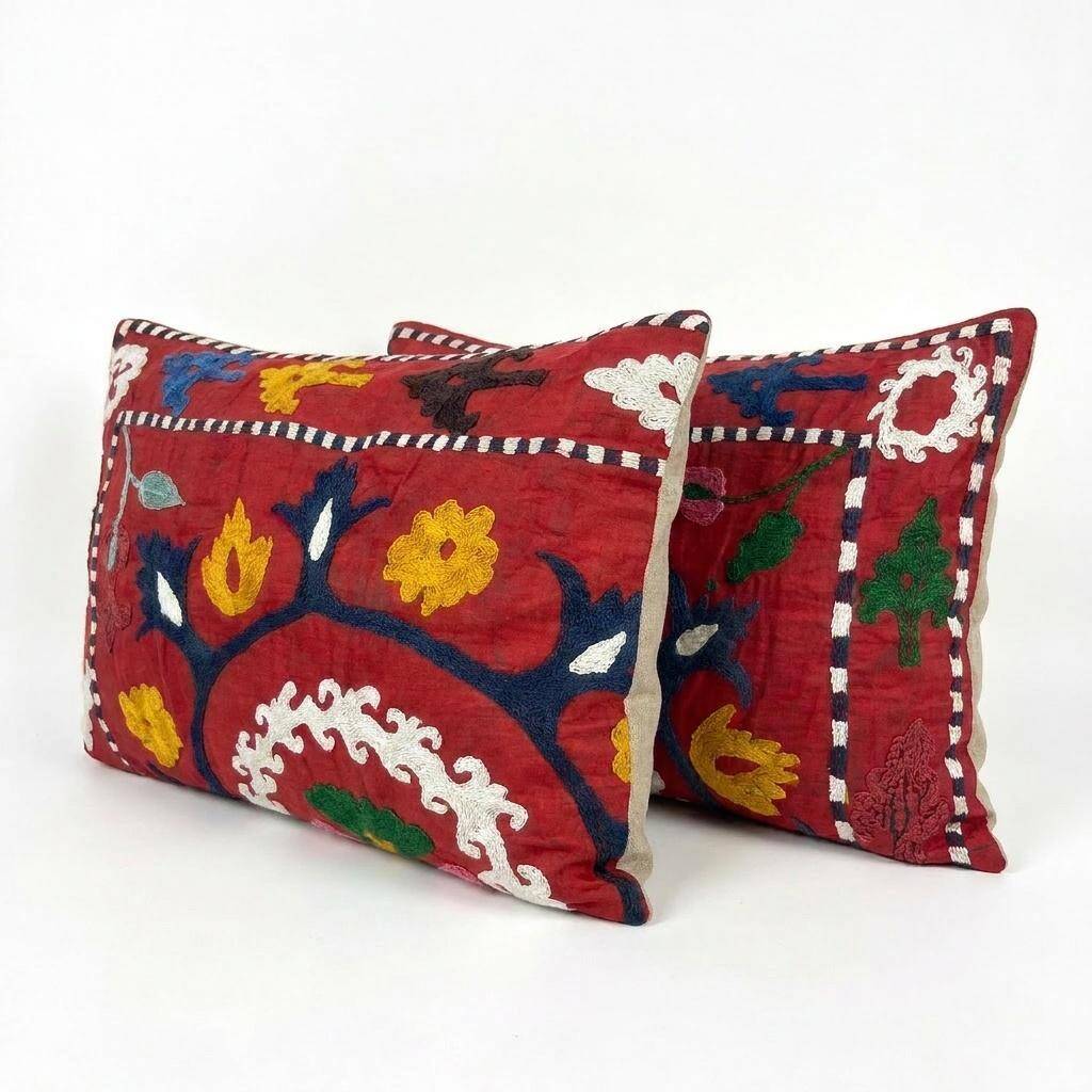 Set of 2 vintage embroidered cushion covers 41x61 cm