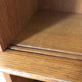 Shelf / display case