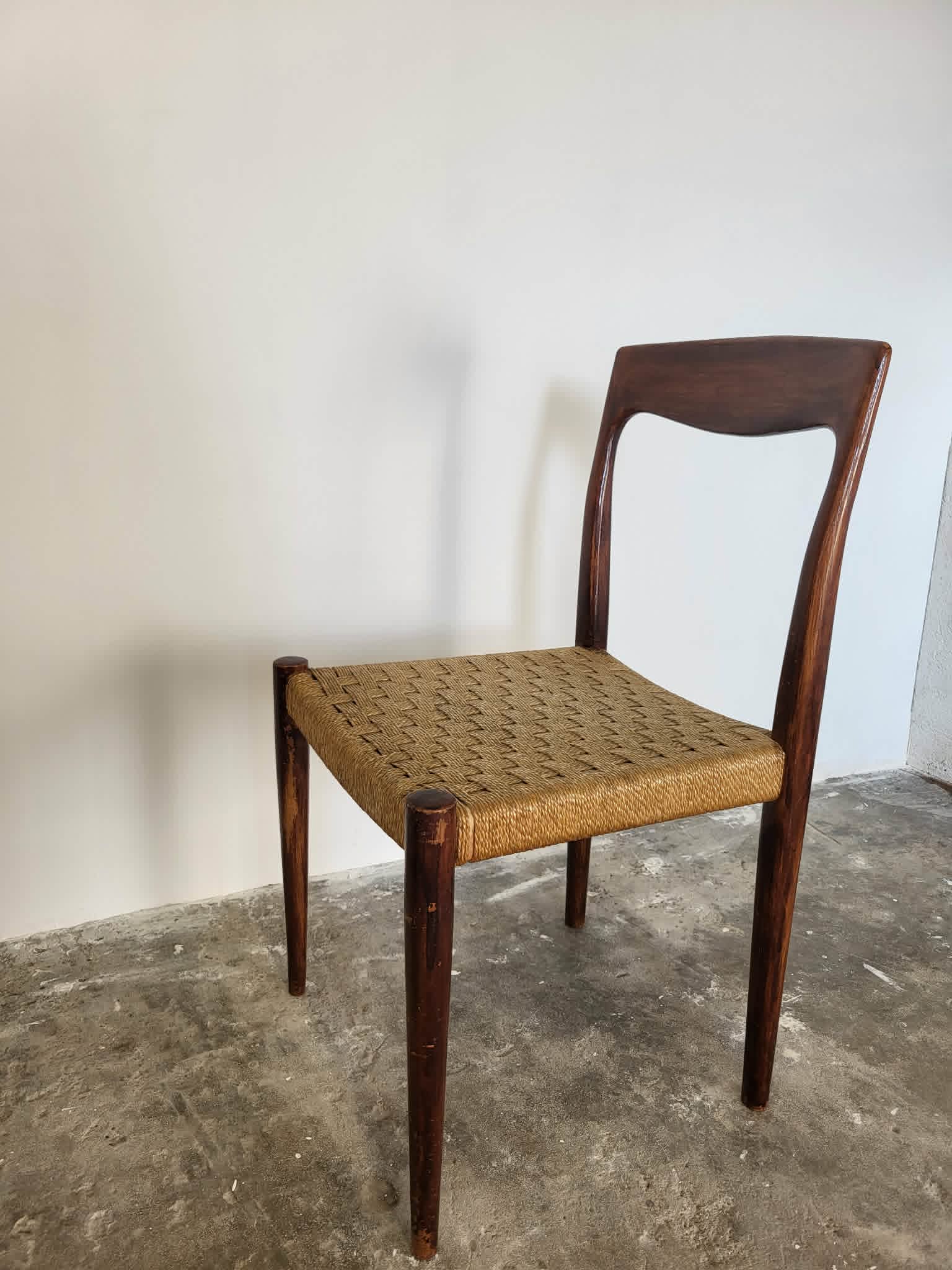 Chaise design scandinave 60/70