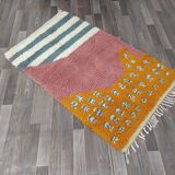 Handmade traditional carpet 250cm x 150cm Moroccan