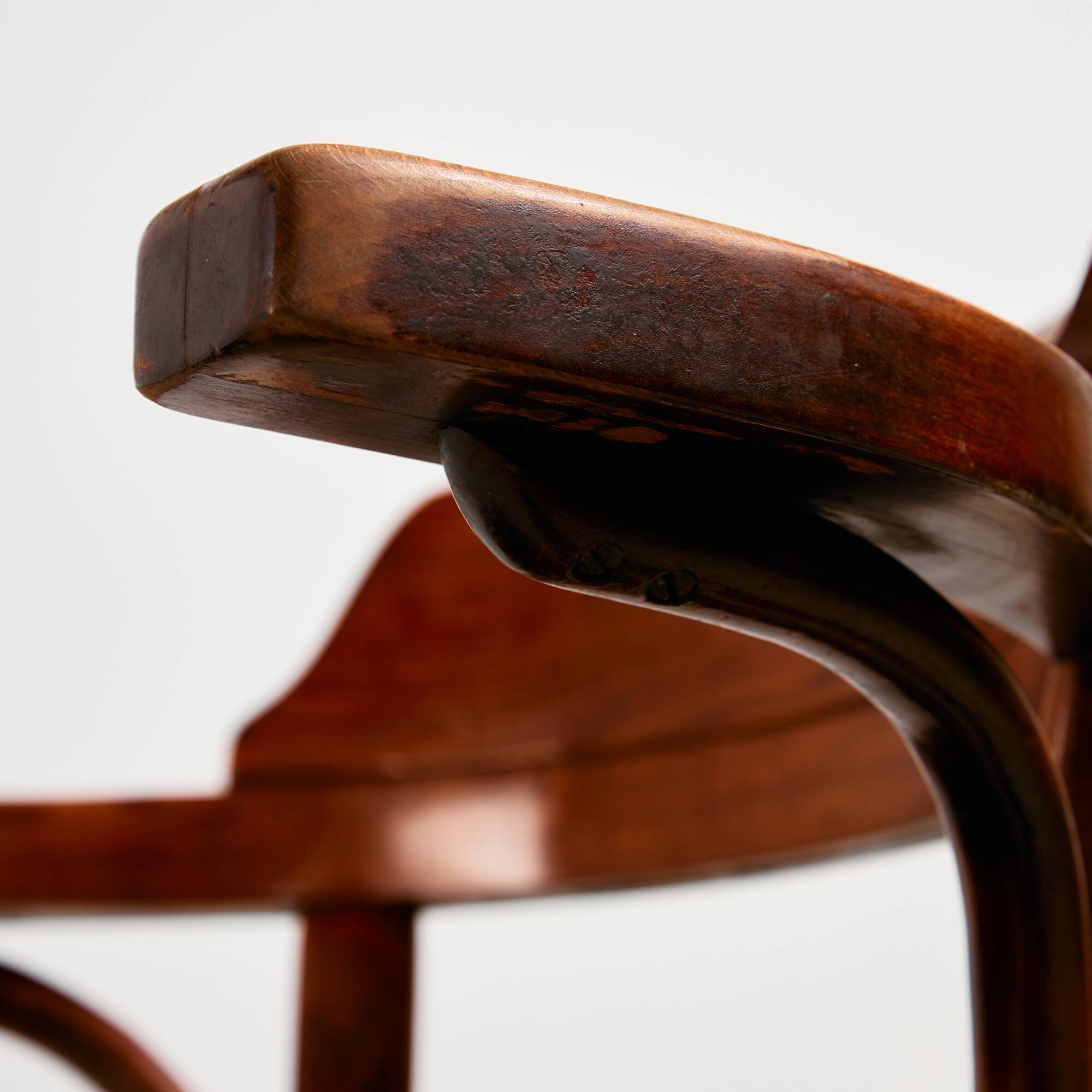 MK11364 Fauteuil en hêtre