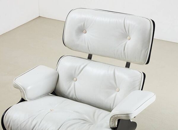 Fauteuil et repose-pieds Lounge Chair de Charles et Ray Eames par ICF pour Herman Miller années 60/70