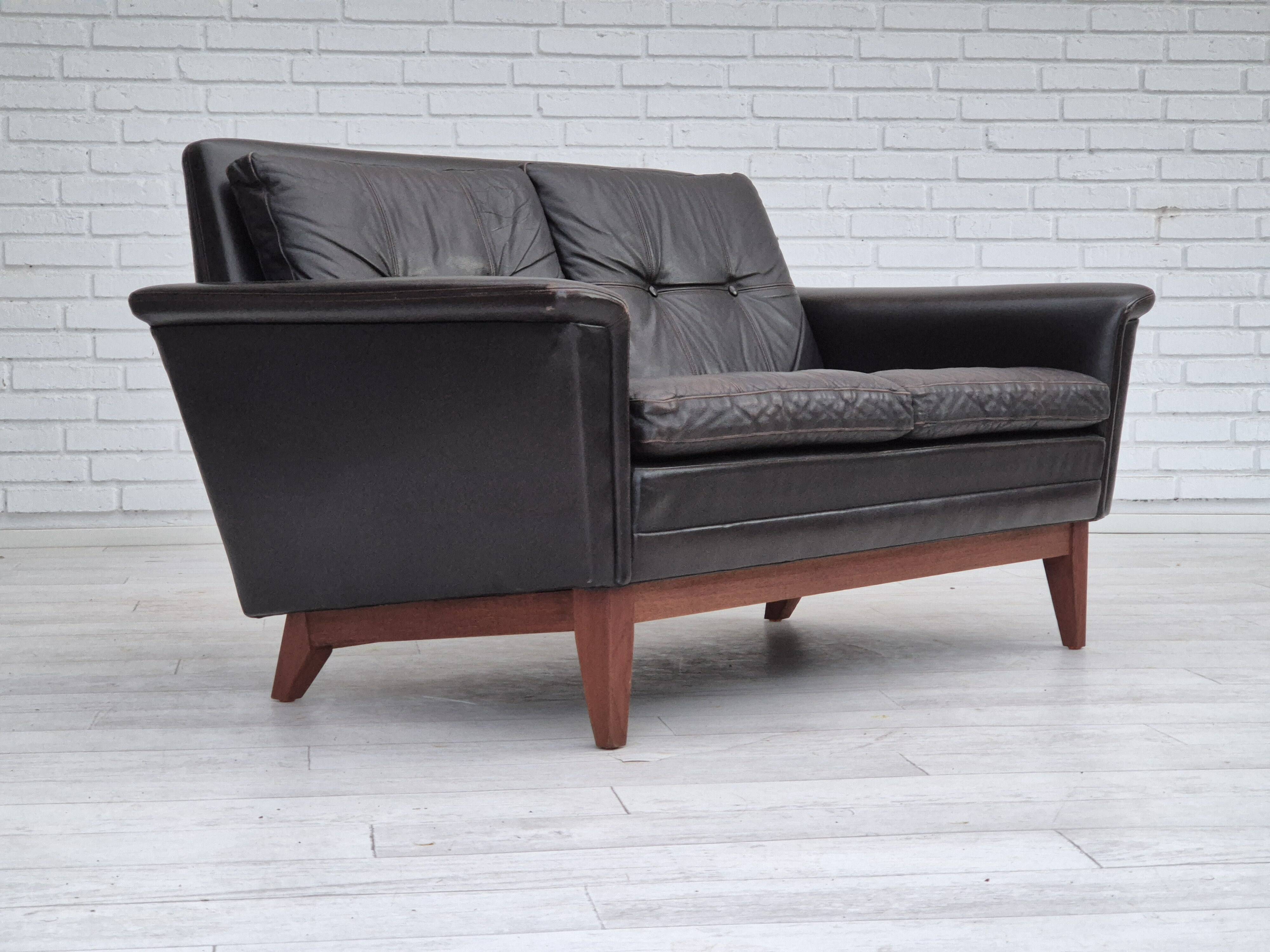 1970s, Danish 2 seater sofa, original condition, furniture leather, solid teak wood.