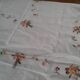 Nappe et 12 serviettes broderies fleurs champêtre