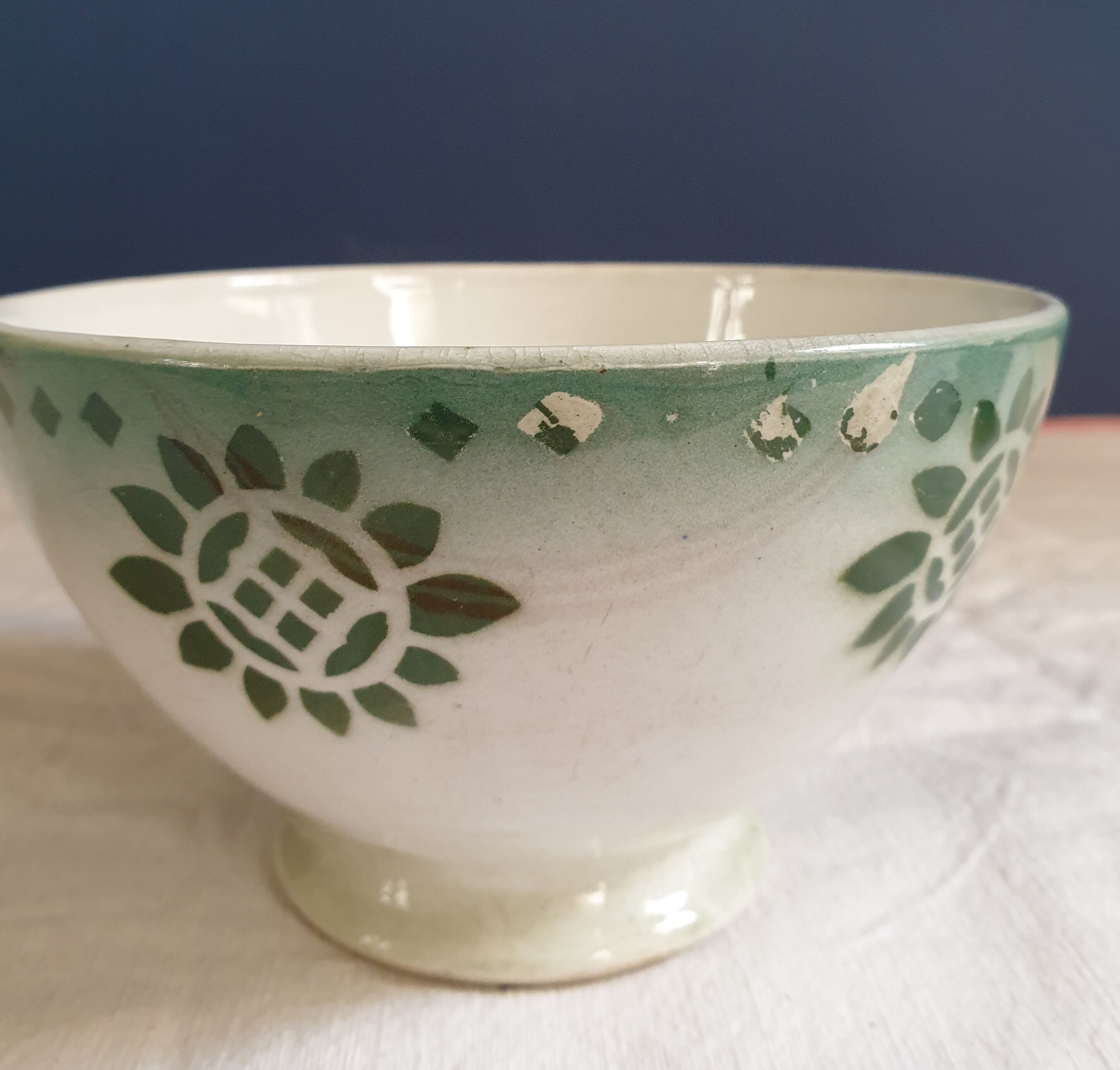 Old bowl Choisy the King