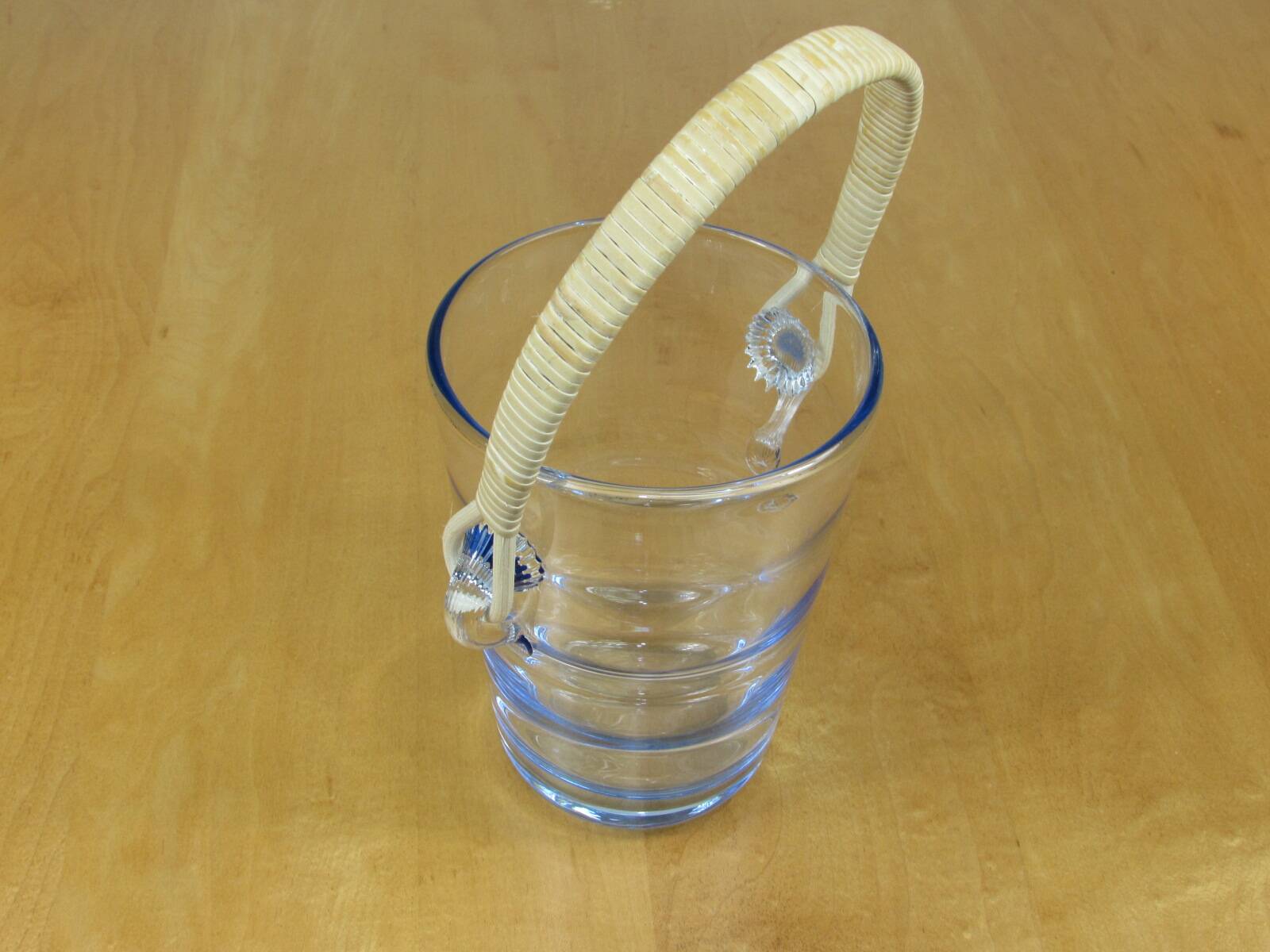 Seau à glace - Rotin et verre ondulé - Années 60
