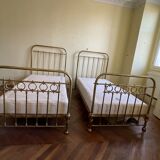 Napoleon III beds with box spring