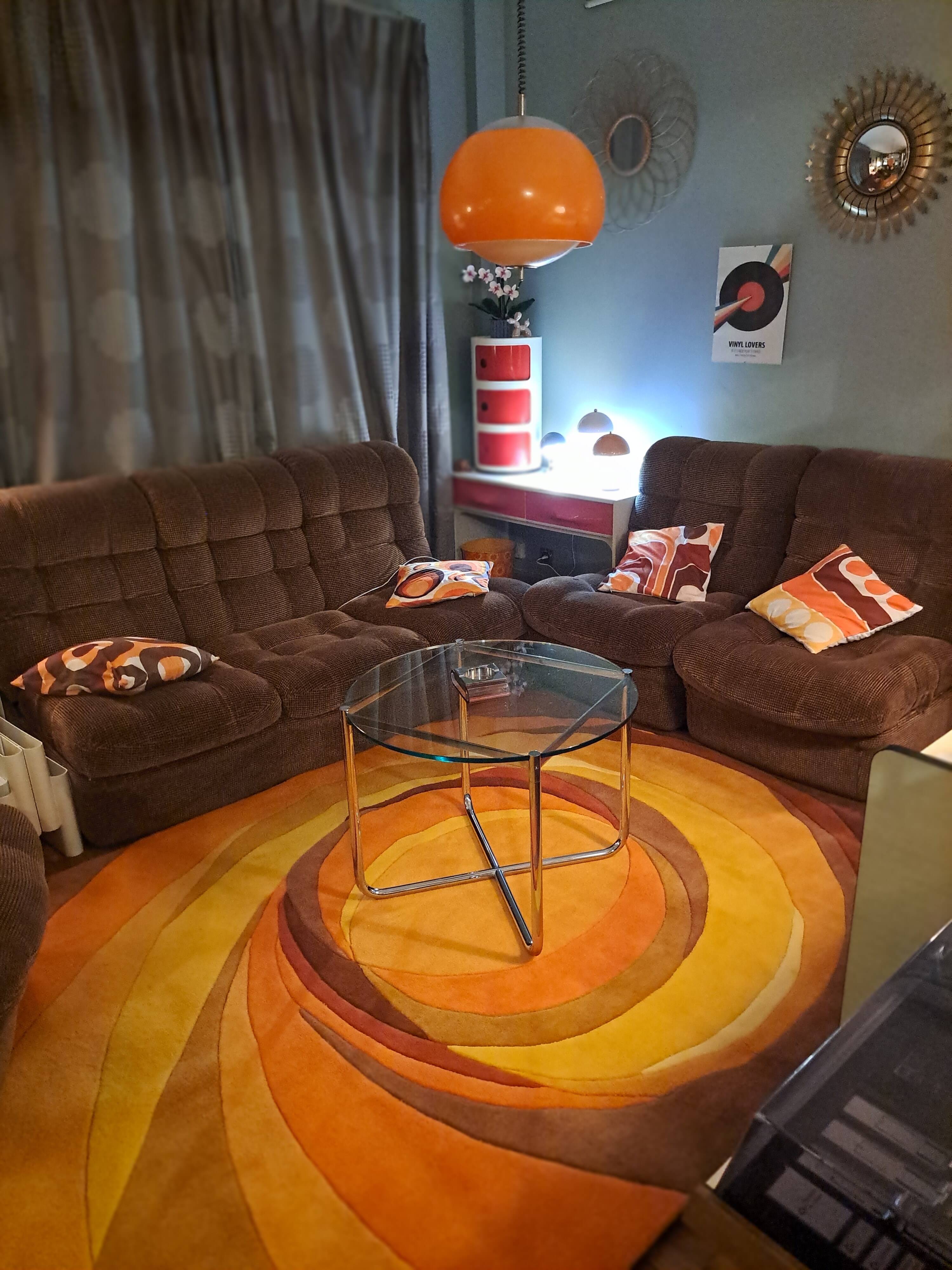 Van Der Rohe Italy Bauhaus' MR coffee table, occasional glass/chromed steel