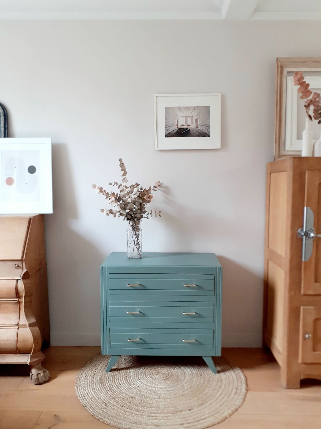 Vintage chest of drawers compass feet