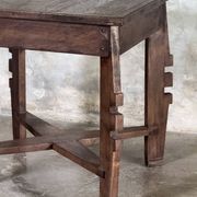 Coffee table, petite table basse indonésienne ancienne moderniste en teck