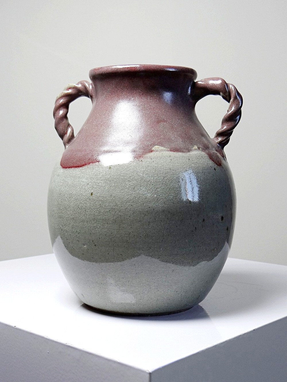 Vase studio pottery Milly Finn UK vintage 60s-70s stoneware