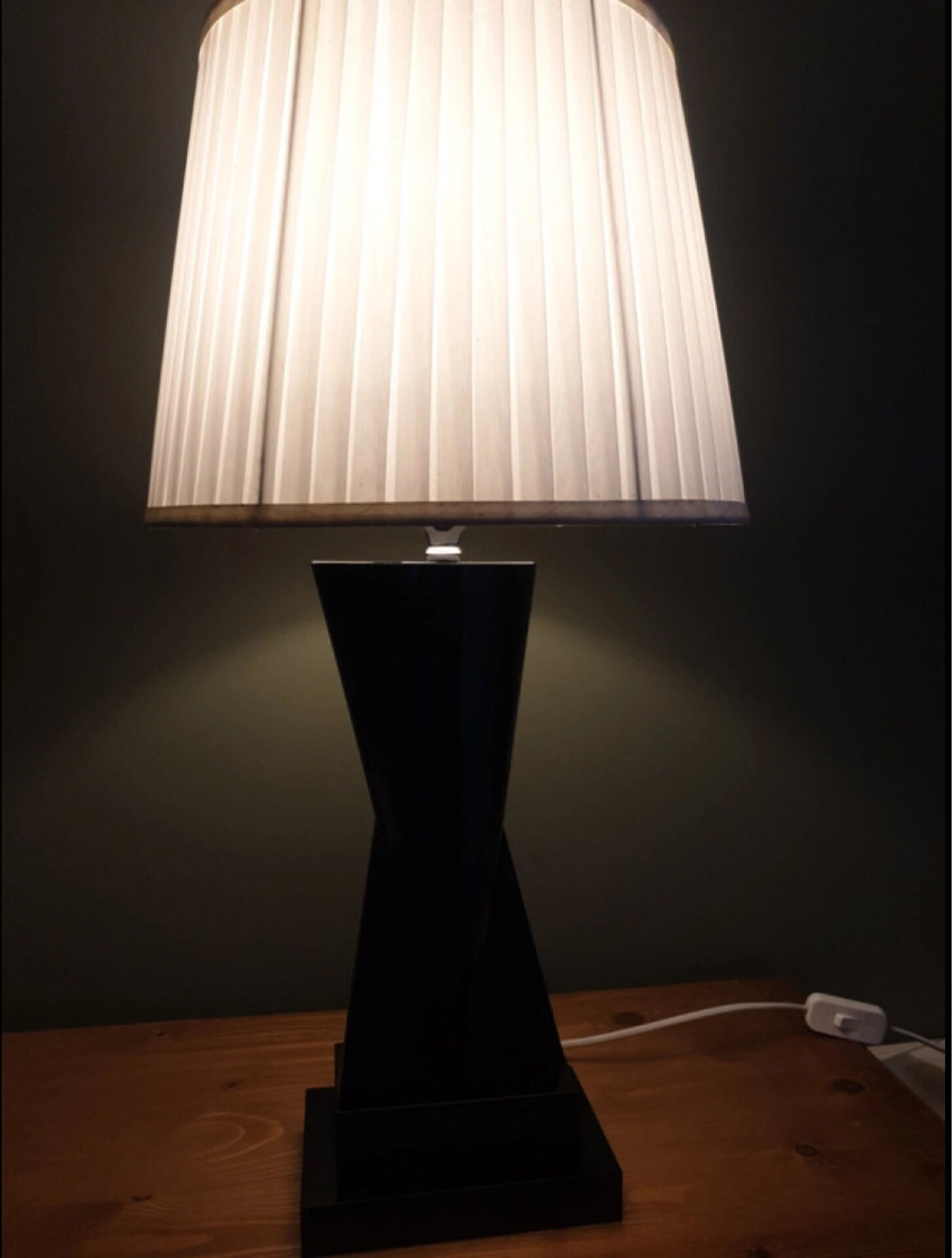 Lampe en cristal taillé noir – 64 cm – 7,6 kg