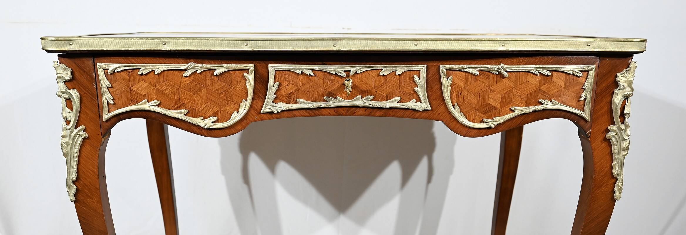 Rosewood and Marquetry Desk Table, Louis XV style – Early 20th century
