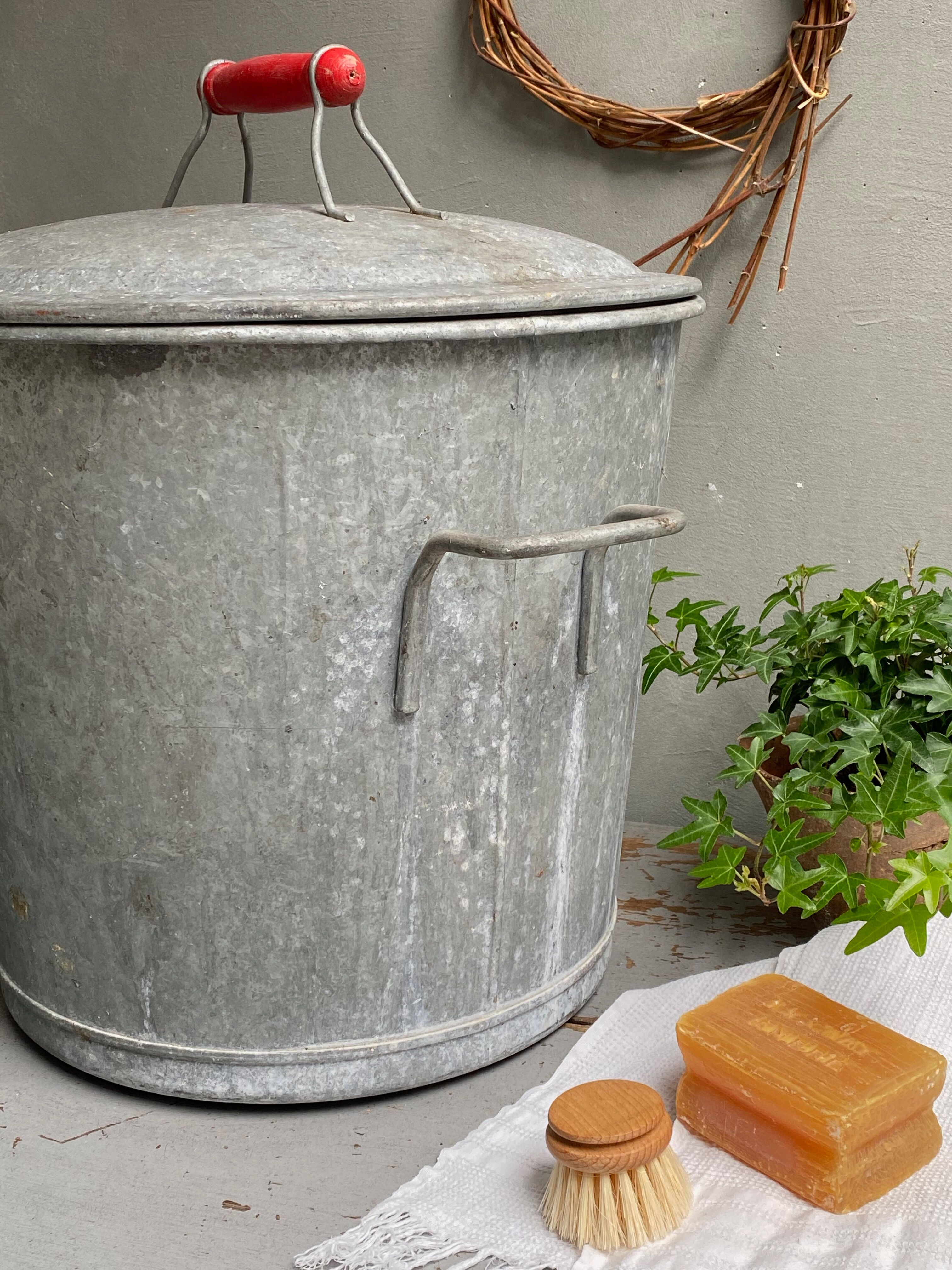 Zinc washing machine