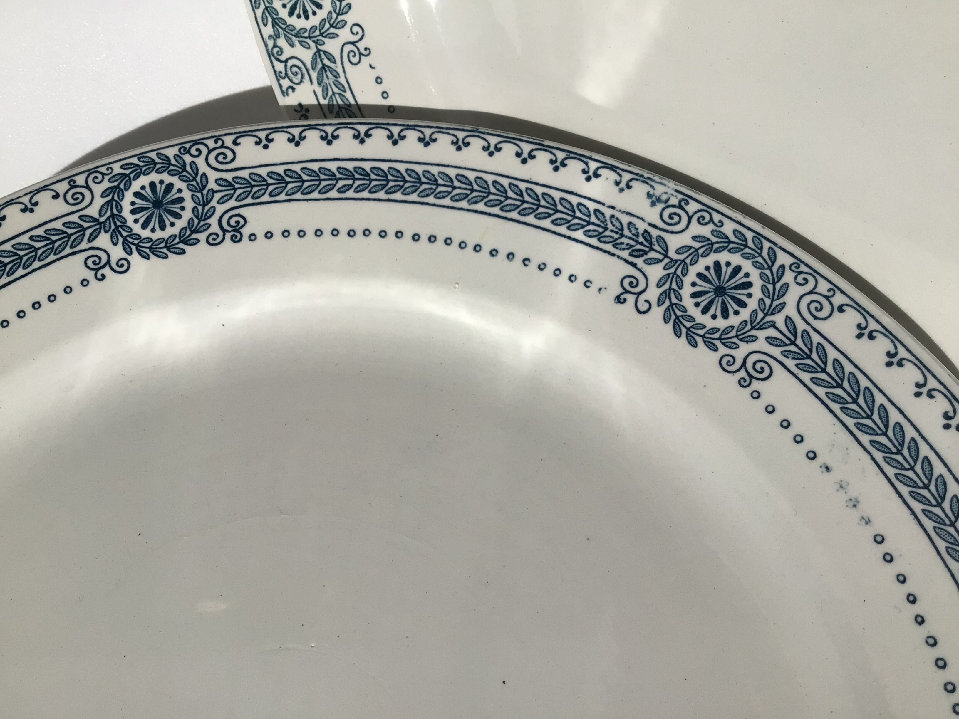 6 Flat Plates Iron Earth Carina U&C Sarreguemines (4lots)