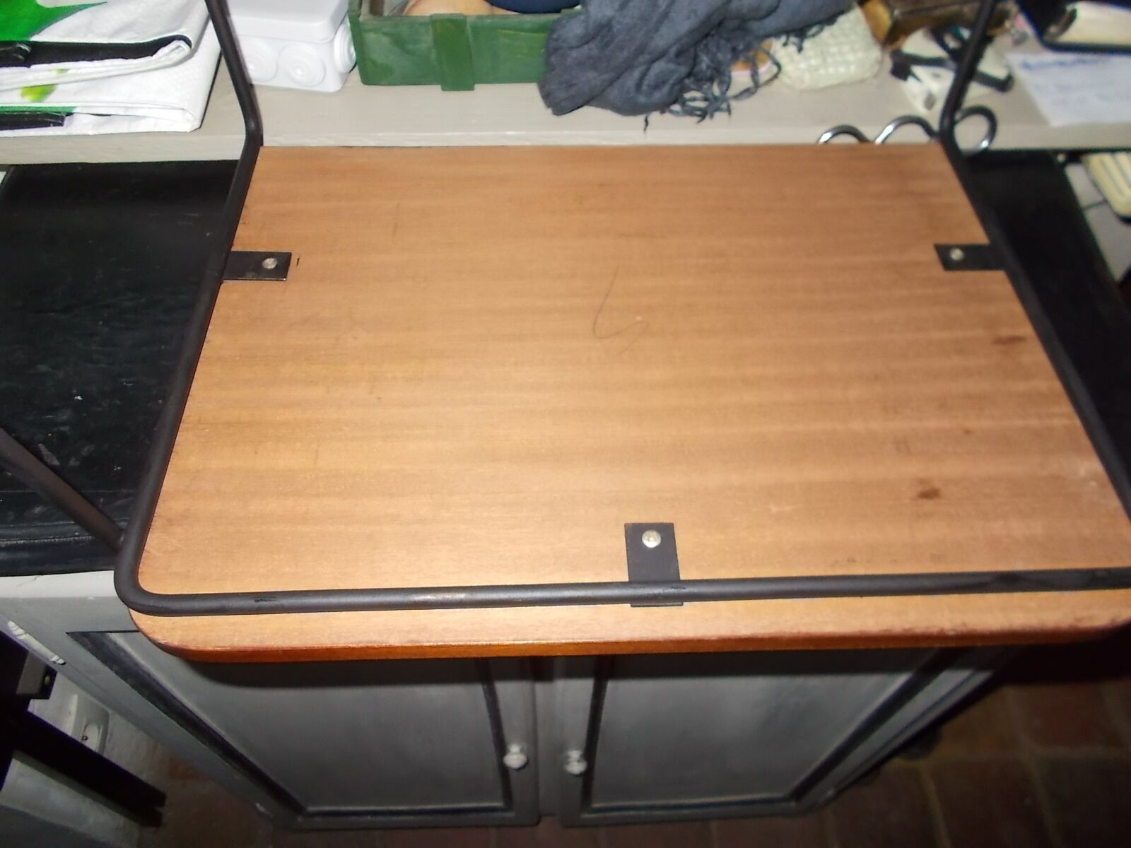 Side table with vinyl or magazine holders