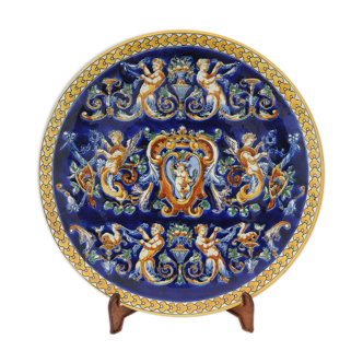 Gien's faience dish