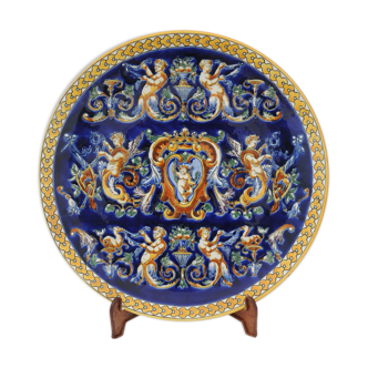 Plat en faience de Gien