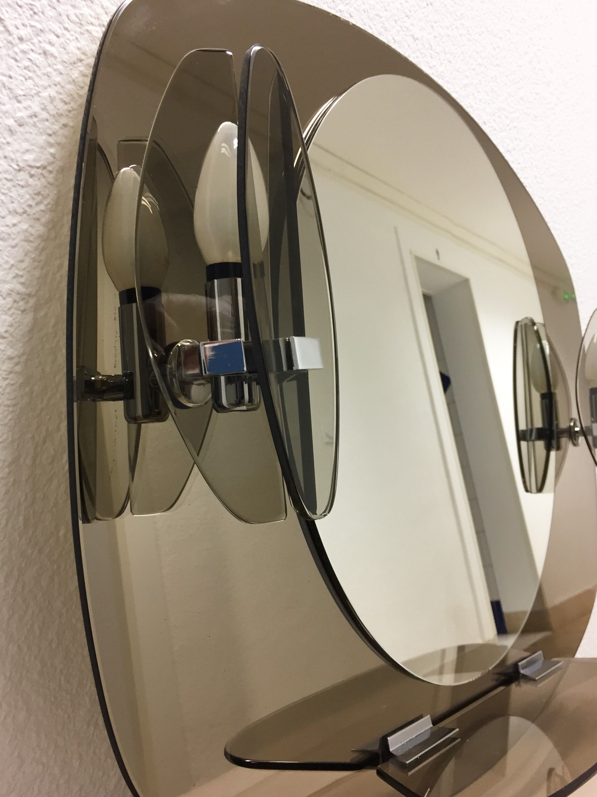 Mirror smoked ice design bright vintage 1970