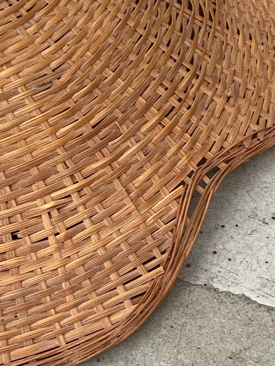 Rattan pendant light