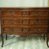 Louis XV style chest of drawers in solid oak, 20th century