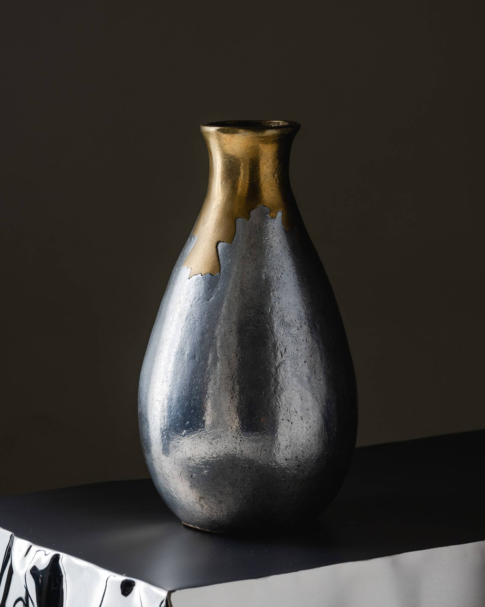 Vase en bronze et fonte d’aluminium, Philippe Jean, 1970s