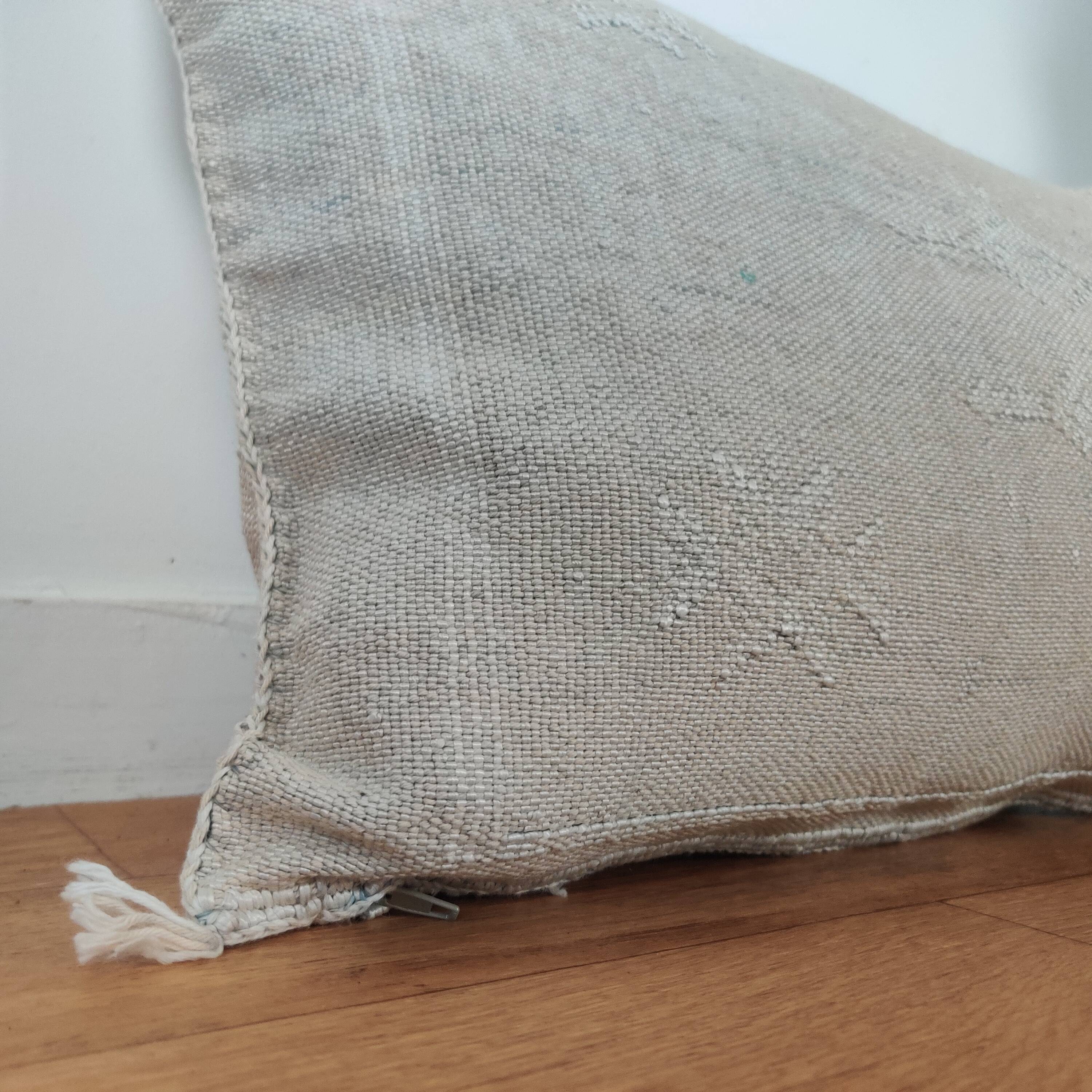 Coussin berbère marocain gris sabra