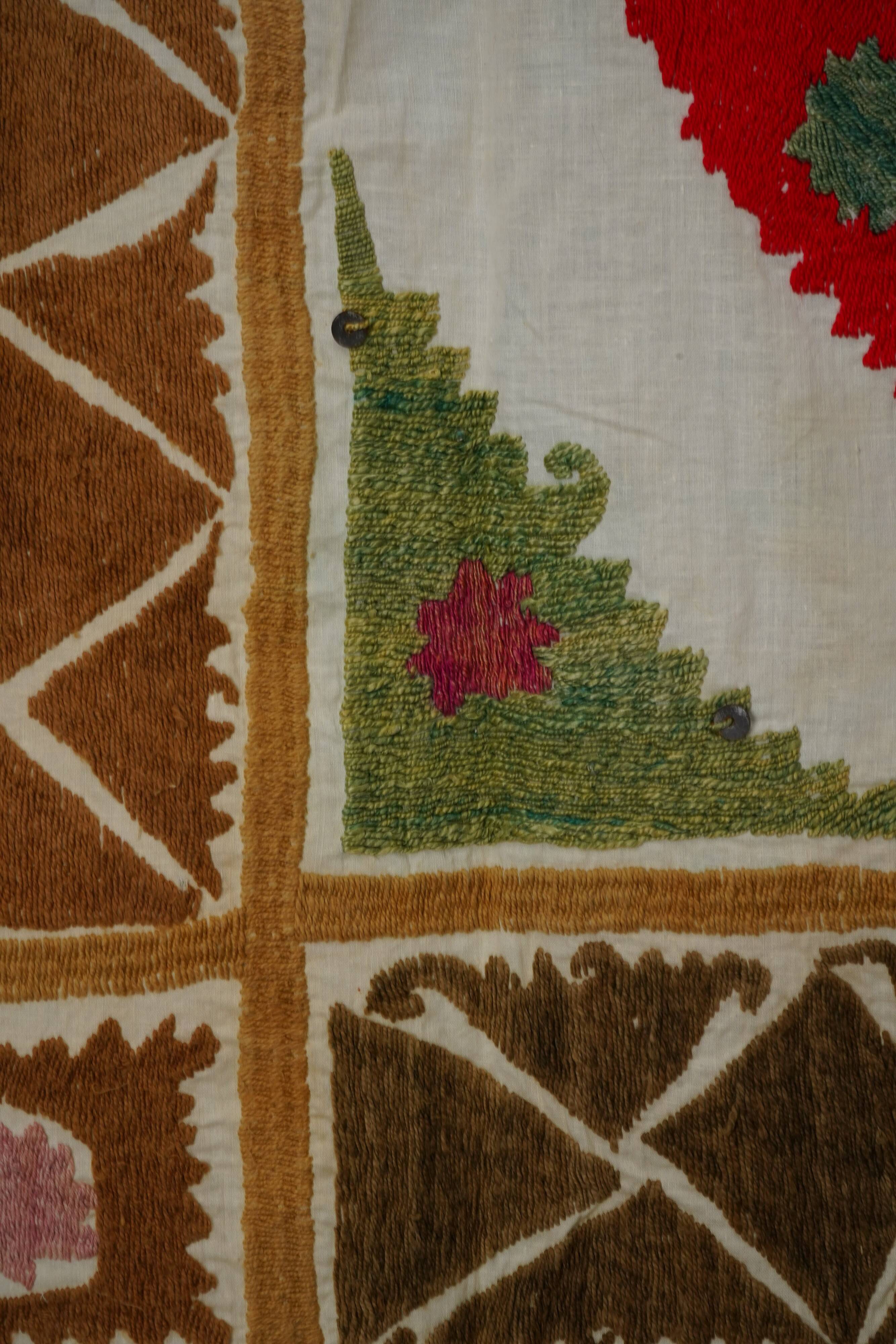 Vintage Turkish hand-knotted rug 124x138 cm