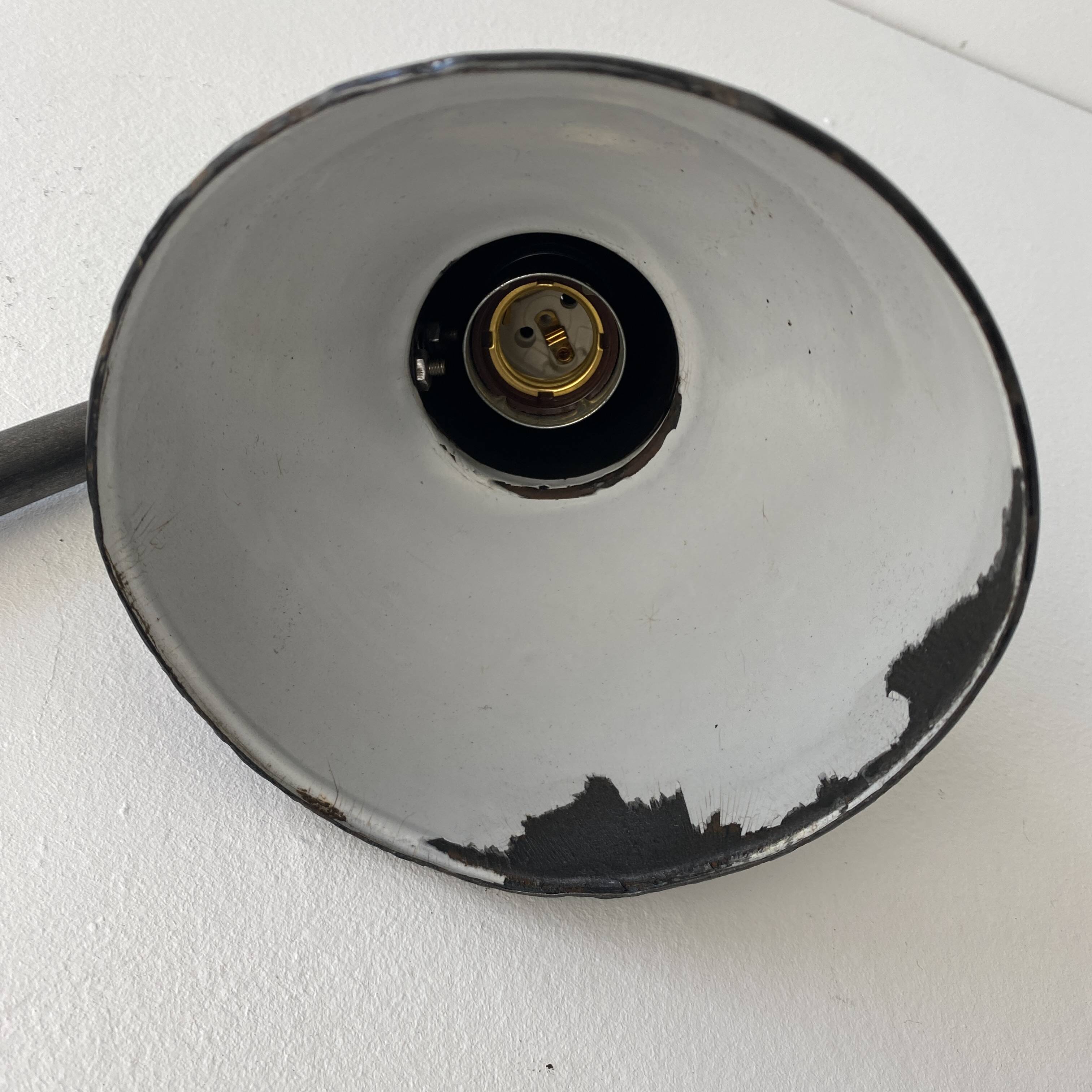 Old bauhaus industrial desk lamp "jacobus"