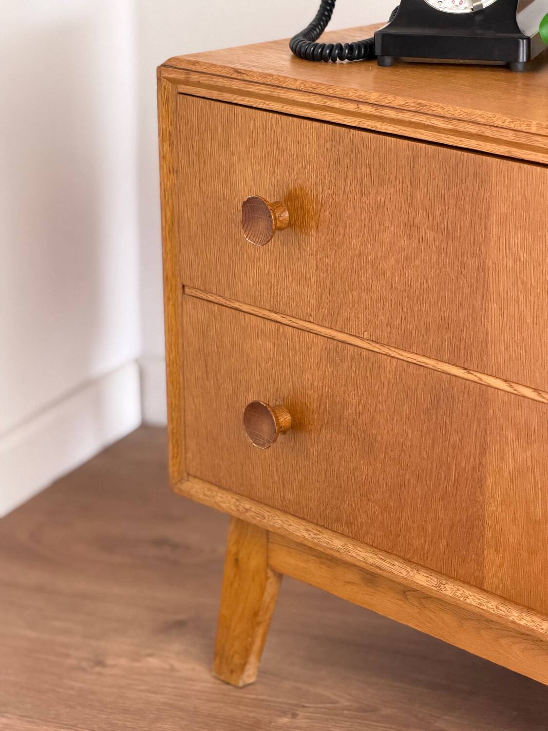 Meuble d’entrée vintage Meredew – années 50/60