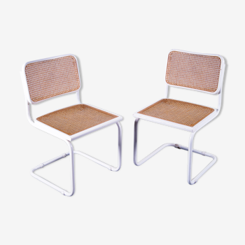 Set of 2 italian white cantilever chairs by Marcel Breuer