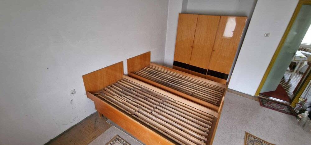 Double bed Mid-Century in brown and black wood, 1960s, Czech production.