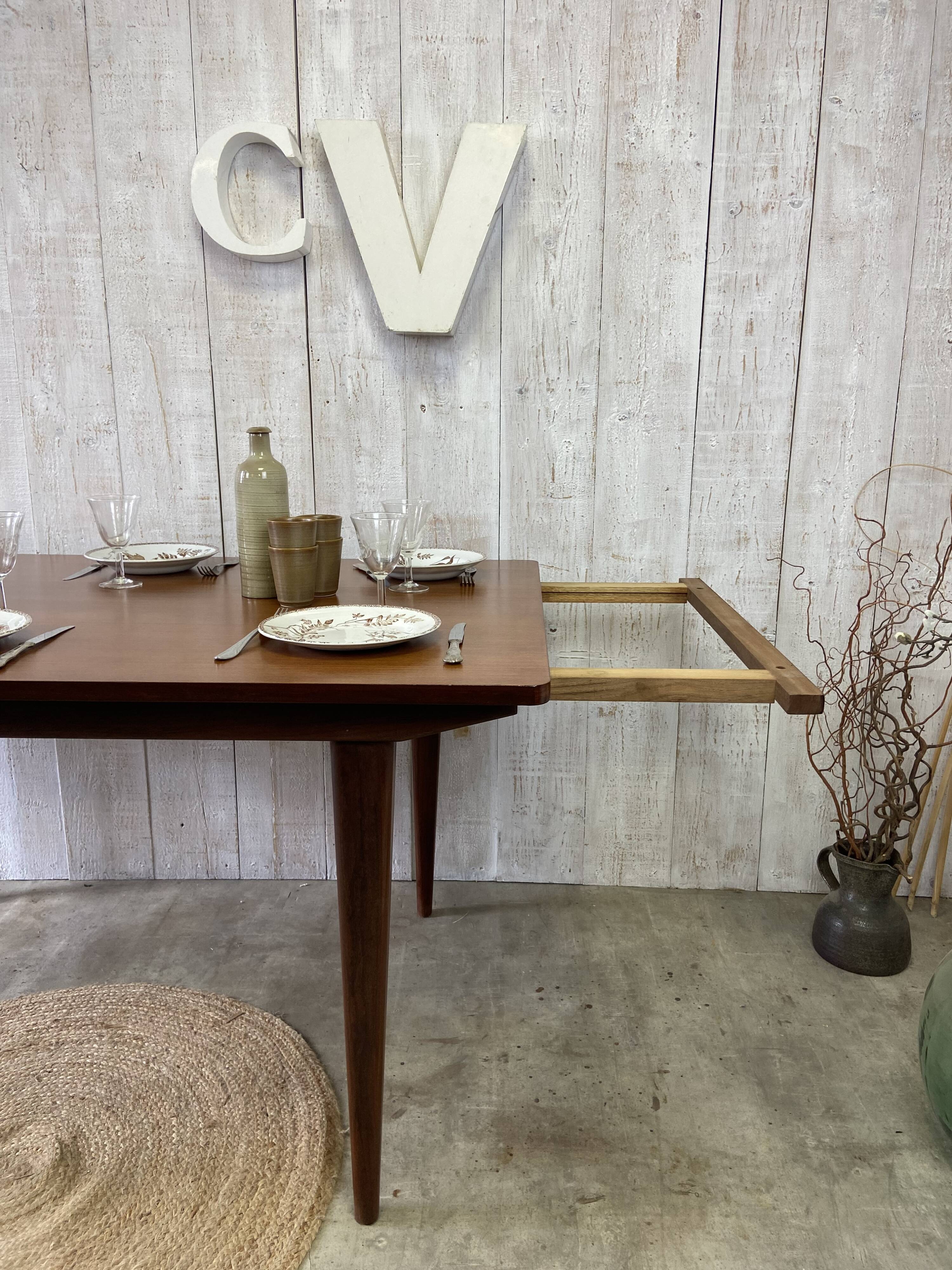 Scandinavian table